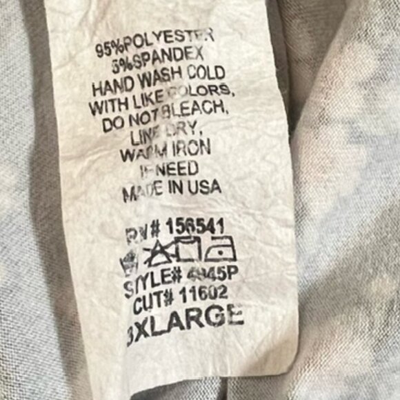 ChicSoul Womens Cold shoulder Top with Flutter Sleeves, Plus Size 3X - Picture 5 of 5